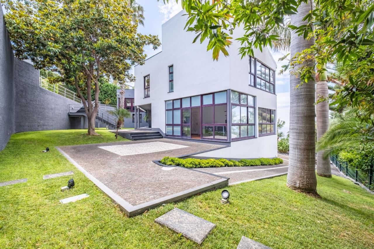 Ample Villa With Pool And Gorgeous Ocean View Funchal  Exterior foto